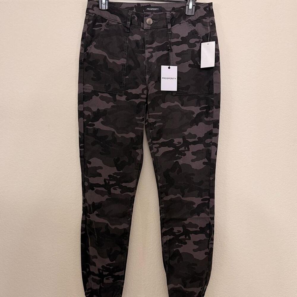 Prosperity jeans black camo joggers